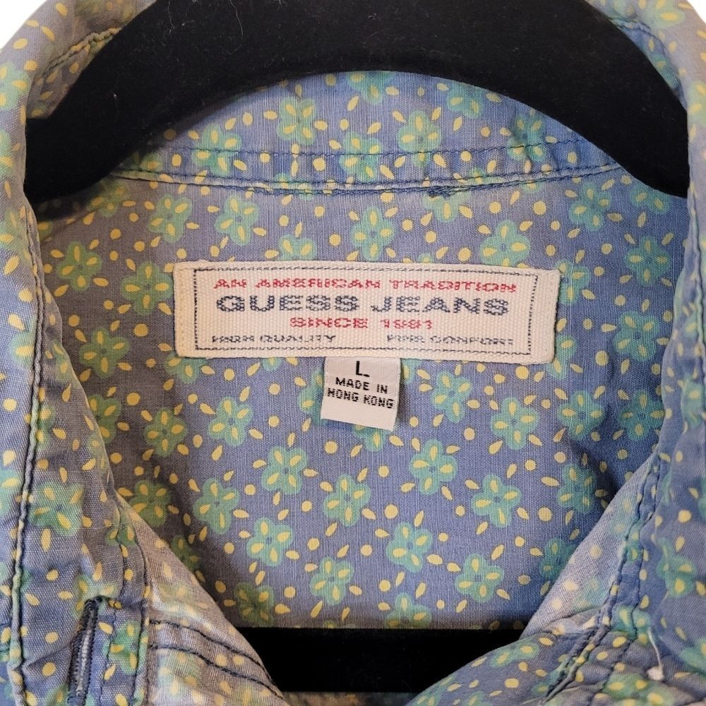 Vintage Y2K Guess Women's Light Blue Chambray Floral Top Size L - Picture 3 of 6